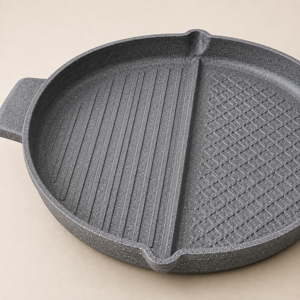 Karaca Love of Kitchen Biogranite Double-Sided Griddle Pan with 2 Oven Gloves 30 cm, 153.03.08.1369 3 Karaca Love of Kitchen Biogranite Double-Sided Griddle Pan with 2 Oven Gloves 30 cm, 153.03.08.1369 - Image 3