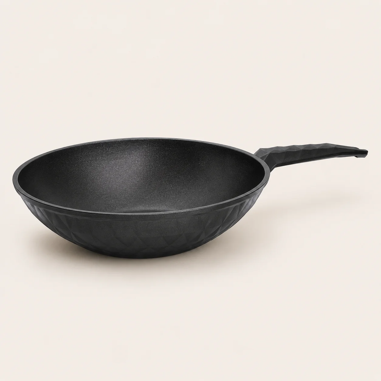 Karaca BioDiamond Antibacterial Handle Induction Base Wok Pan 28 cm, 153.03.08.0420 3 Karaca BioDiamond Antibacterial Handle Induction Base Wok Pan 28 cm, 153.03.08.0420 - Image 3