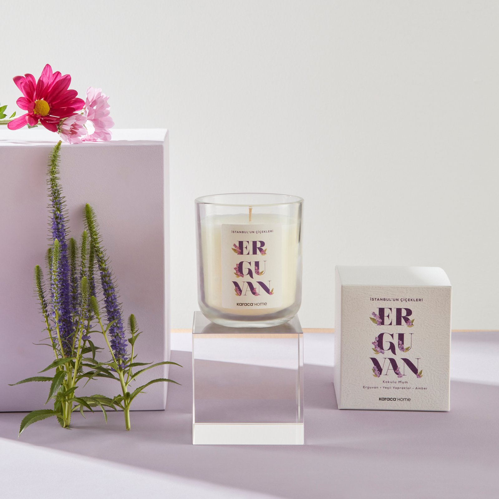Karaca Home Flowers of Istanbul Series Lilac Scented Candle, 153.09.01.5939 1 Karaca Home Flowers of Istanbul Series Lilac Scented Candle, 153.09.01.5939