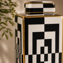 Alternative view of Karaca Hailey Long Cube Vase 30 cm, 300.22.02.0385