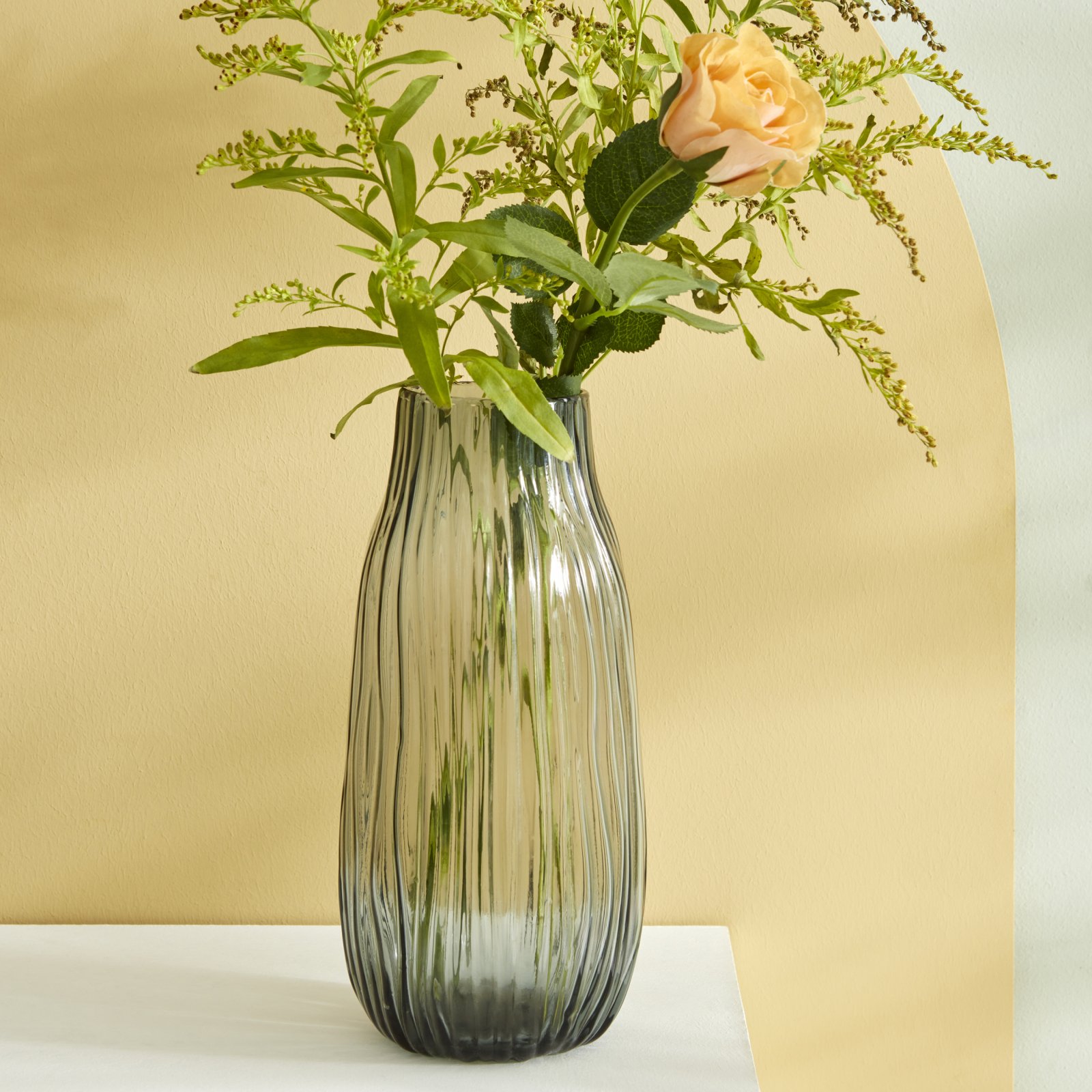 Karaca Home Janis Glass Vase – Grey | 26x12 cm, 200.22.11.0005 1 Karaca Home Janis Glass Vase – Grey | 26x12 cm, 200.22.11.0005
