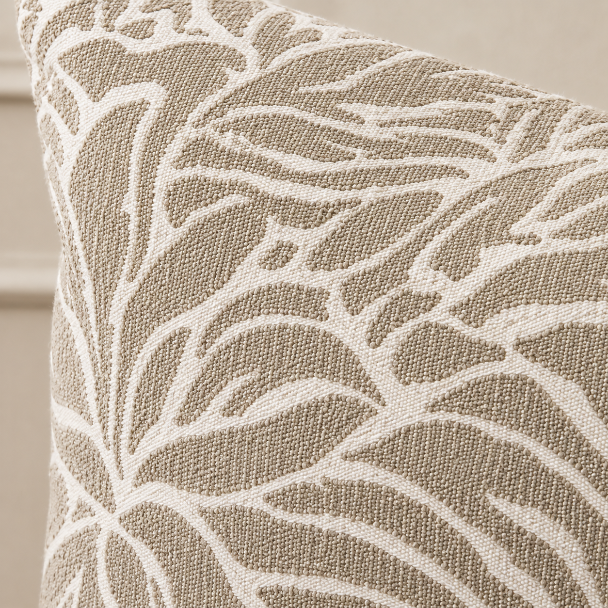 Karaca Home Leaf Cushion 30 x 50 cm, 200.18.01.0666 2 Karaca Home Leaf Cushion 30 x 50 cm, 200.18.01.0666 - Image 2