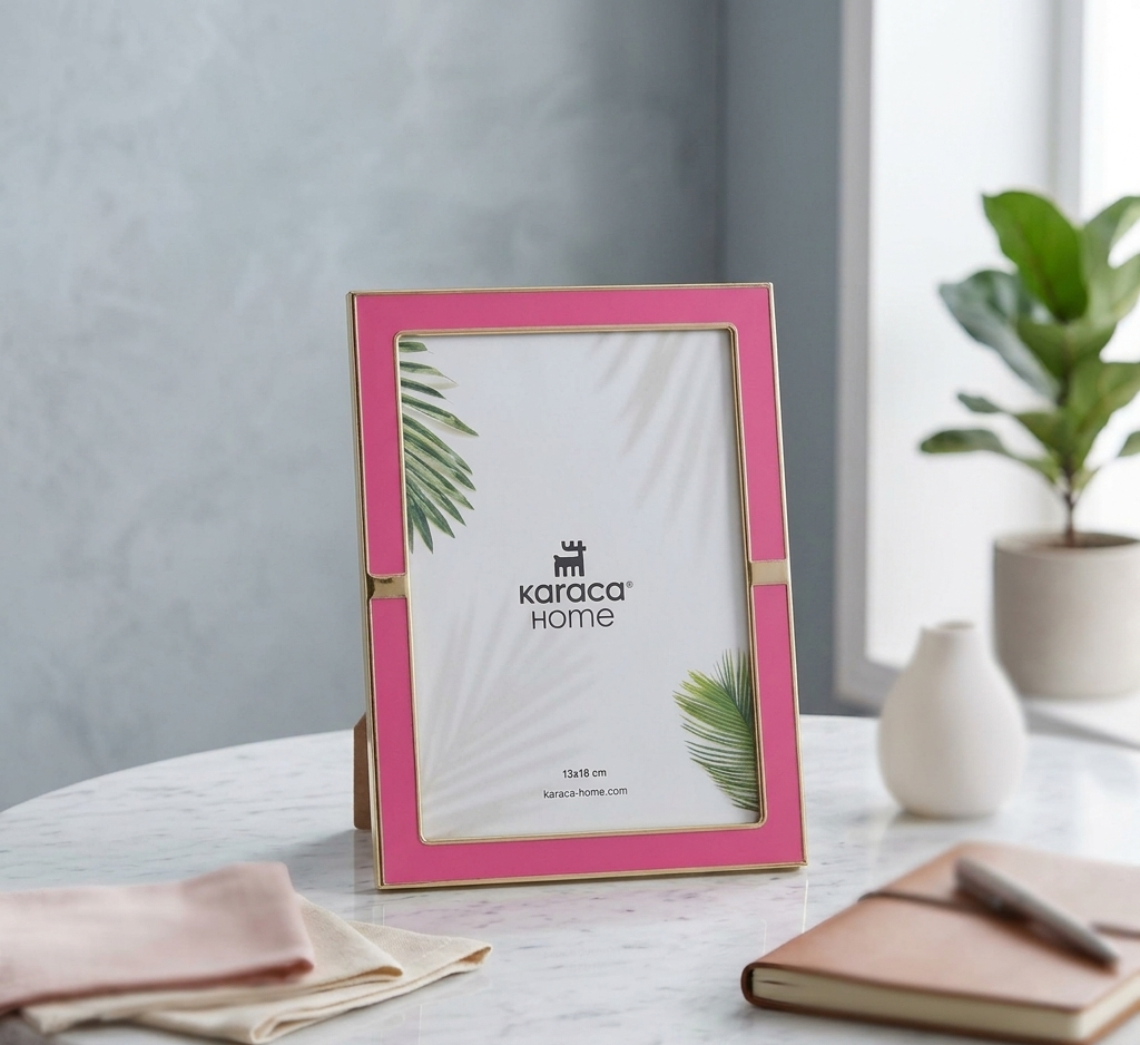 Karaca Jovanna Photo Frame – Pink with Gold Detail, 300.22.02.0096 2 Karaca Jovanna Photo Frame – Pink with Gold Detail, 300.22.02.0096 - Image 2