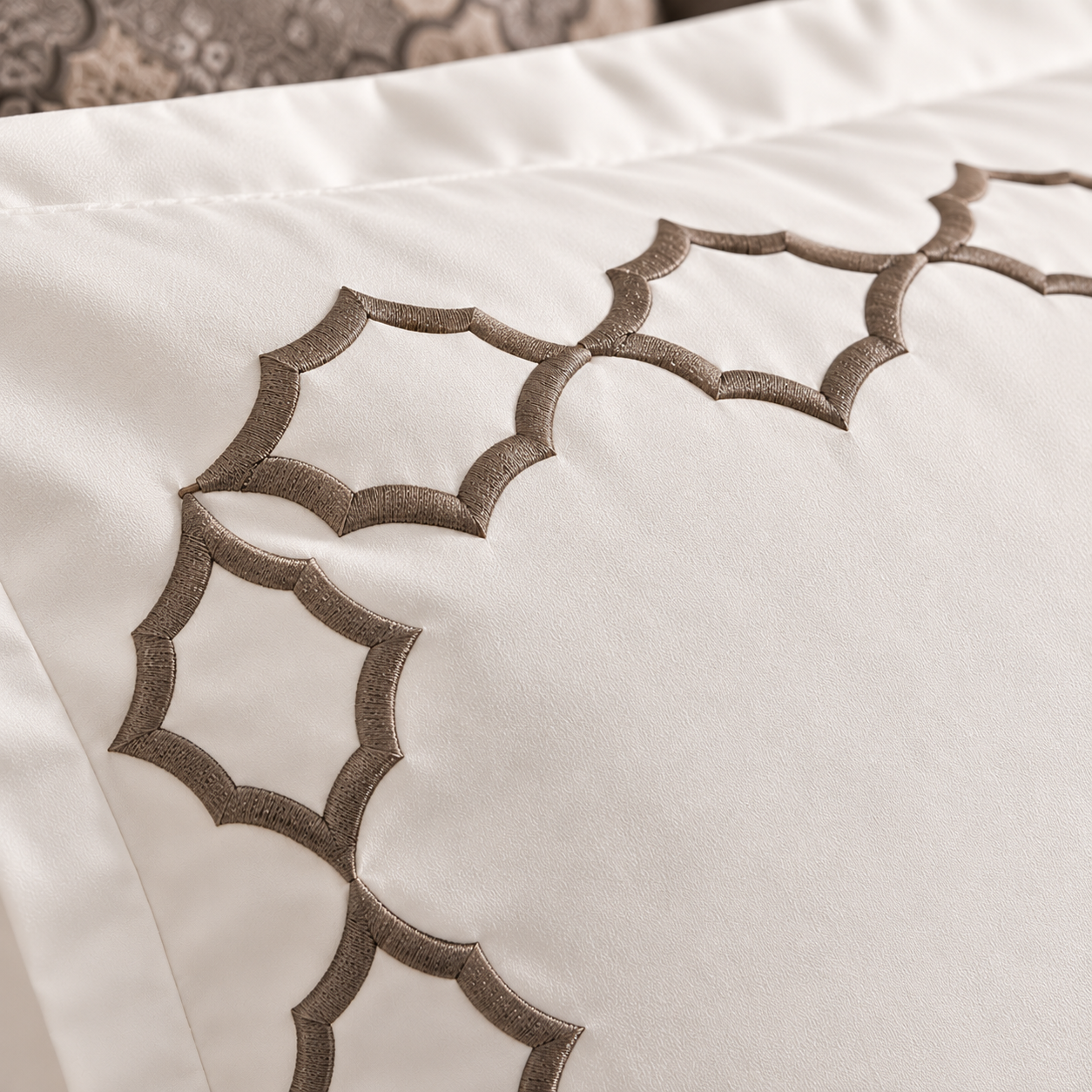 Karaca Home Vanessa 9-Piece Private Duet Bedding Set, 200.21.01.0380 5 Karaca Home Vanessa 9-Piece Private Duet Bedding Set, 200.21.01.0380 - Image 5