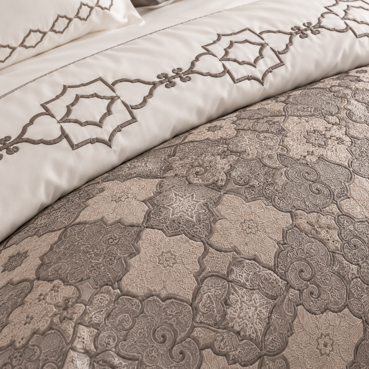 Karaca Home Vanessa 9-Piece Private Duet Bedding Set, 200.21.01.0380 4 Karaca Home Vanessa 9-Piece Private Duet Bedding Set, 200.21.01.0380 - Image 4
