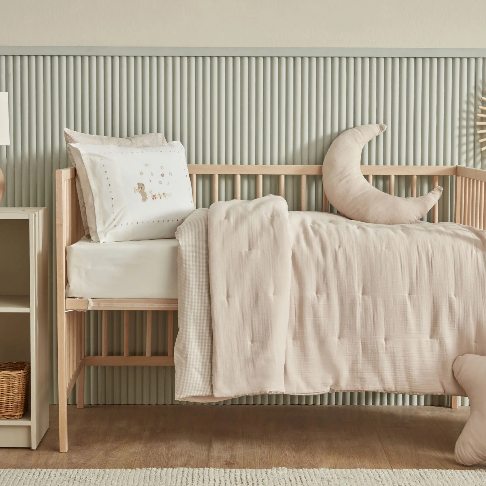 Karaca Home Baby Eloise Muslin Comfort Set / Sleep Set – Beige, 200.22.14.0525 1 Karaca Home Baby Eloise Muslin Comfort Set / Sleep Set – Beige, 200.22.14.0525