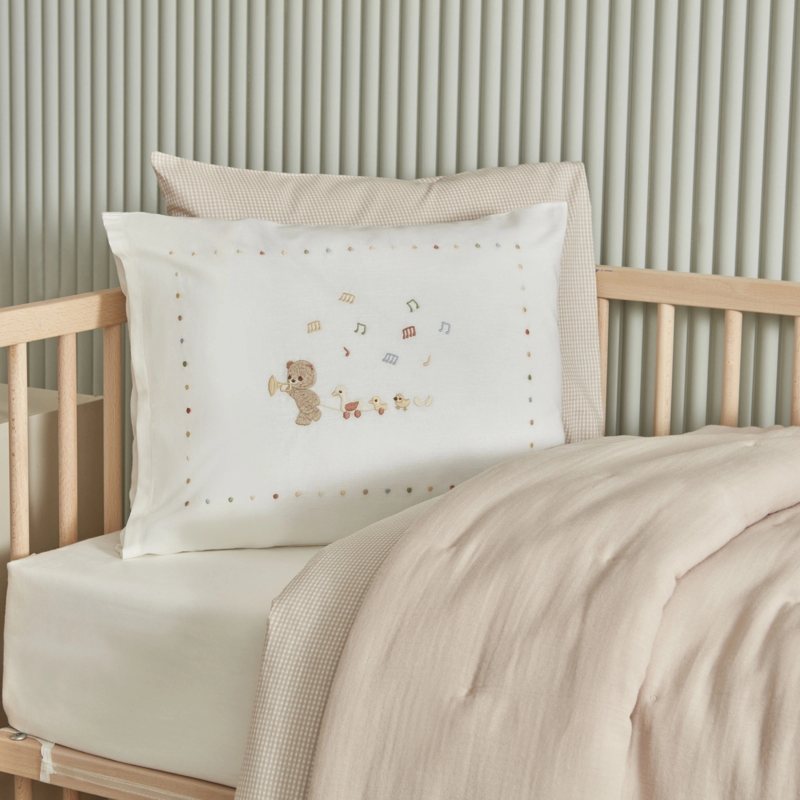 Karaca Home Baby Eloise Muslin Comfort Set / Sleep Set – Beige, 200.22.14.0525 3 Karaca Home Baby Eloise Muslin Comfort Set / Sleep Set – Beige, 200.22.14.0525 - Image 3