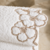 Karaca Home Vindy White/Gold 3-Piece Towel Set 30 × 50 cm, 200.22.05.0235 3 200.22.05.0235 3 2
