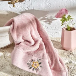 Karaca Home Comfort Touch Embroidered 100% Cotton Towel 30x50 cm – Powder, 200.22.11.0112