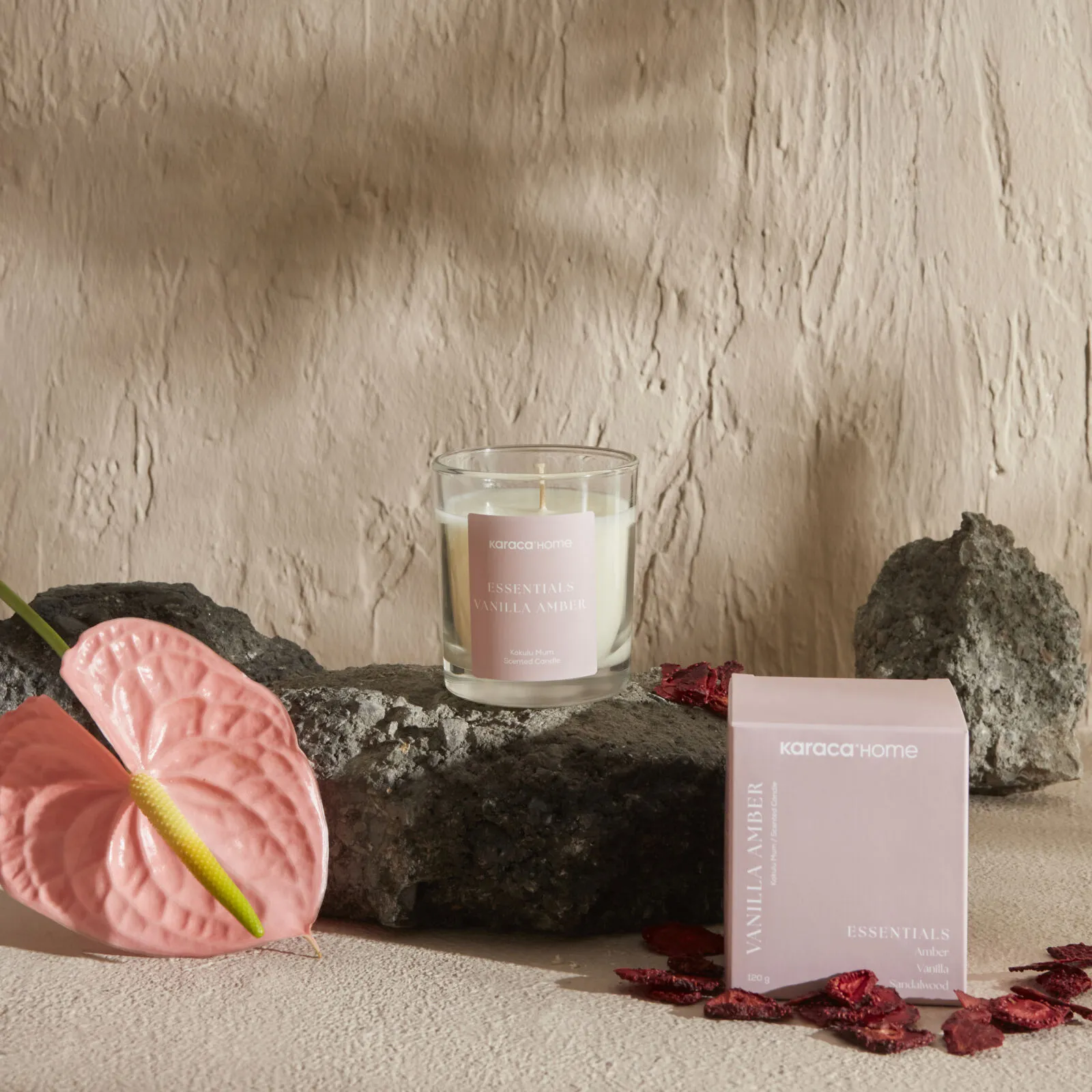 Karaca Home Essentials Vanilla Amber Scented Candle, 8680214361085 3 Karaca Home Essentials Vanilla Amber Scented Candle, 8680214361085 - Image 3