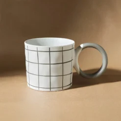 Karaca Oslo Ceramic Mug 420 ml – White/Grey, 153.09.01.5412