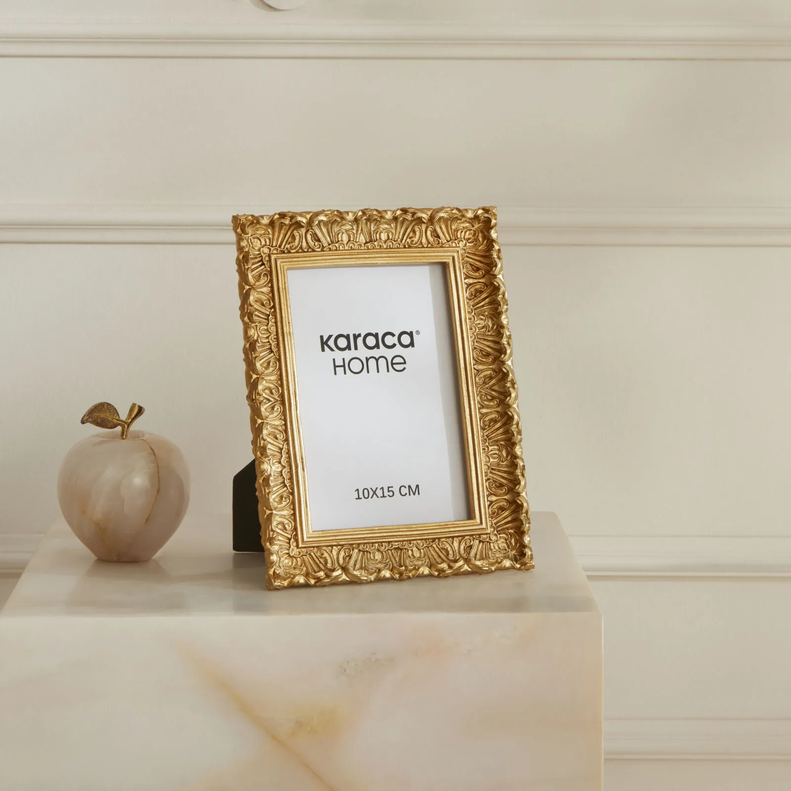 Karaca Home Darien Gold Photo Frame ? 15.8 ?20 cm, 153.09.01.6424 1 Karaca Home Darien Gold Photo Frame ? 15.8 ?20 cm, 153.09.01.6424