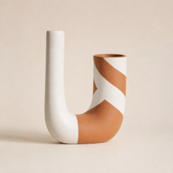 Alternative view of Karaca Home Simple Elegance Decorative Vase 20 cm, 300.22.02.0502