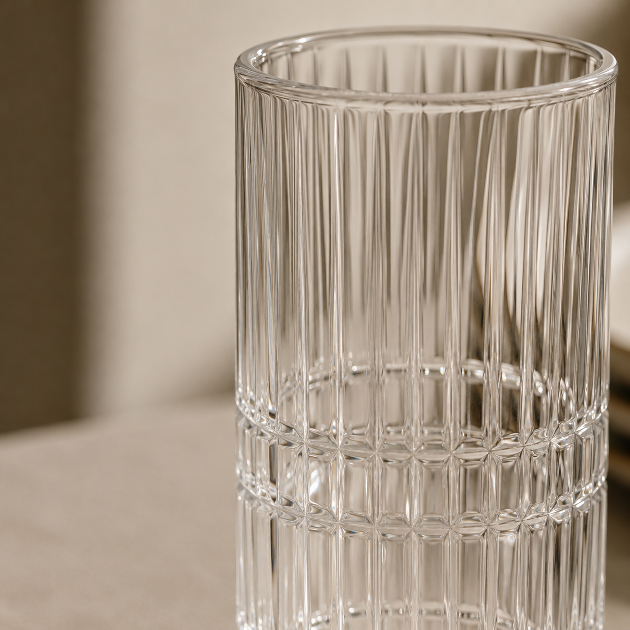 Karaca Luminary 6-Piece Transparent Glass Beverage Set 350 ml, 153.09.01.8806 2 Karaca Luminary 6-Piece Transparent Glass Beverage Set 350 ml, 153.09.01.8806 - Image 2