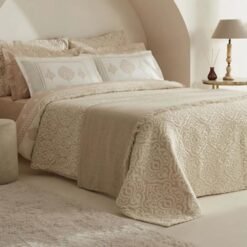 Alternative view of Karaca Home Helen 8-Piece Bridal Set 230x240 cm | Luxury Complete Bedding Set, 8680214373385