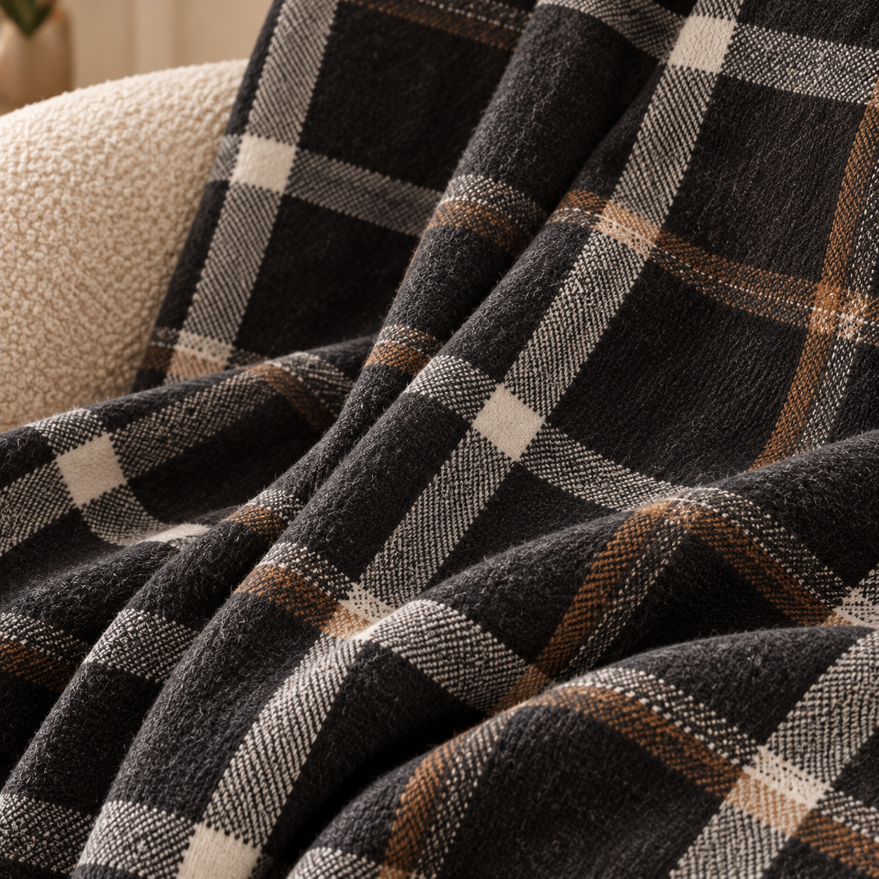 Karaca Home Flannel Throw TV Blanket – 120 × 150 cm, 8680214408179 2 Karaca Home Flannel Throw TV Blanket – 120 × 150 cm, 8680214408179 - Image 2