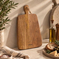 Karaca Premium Mango Cutting & Serving Board – 33 × 21 cm, 8683650397311