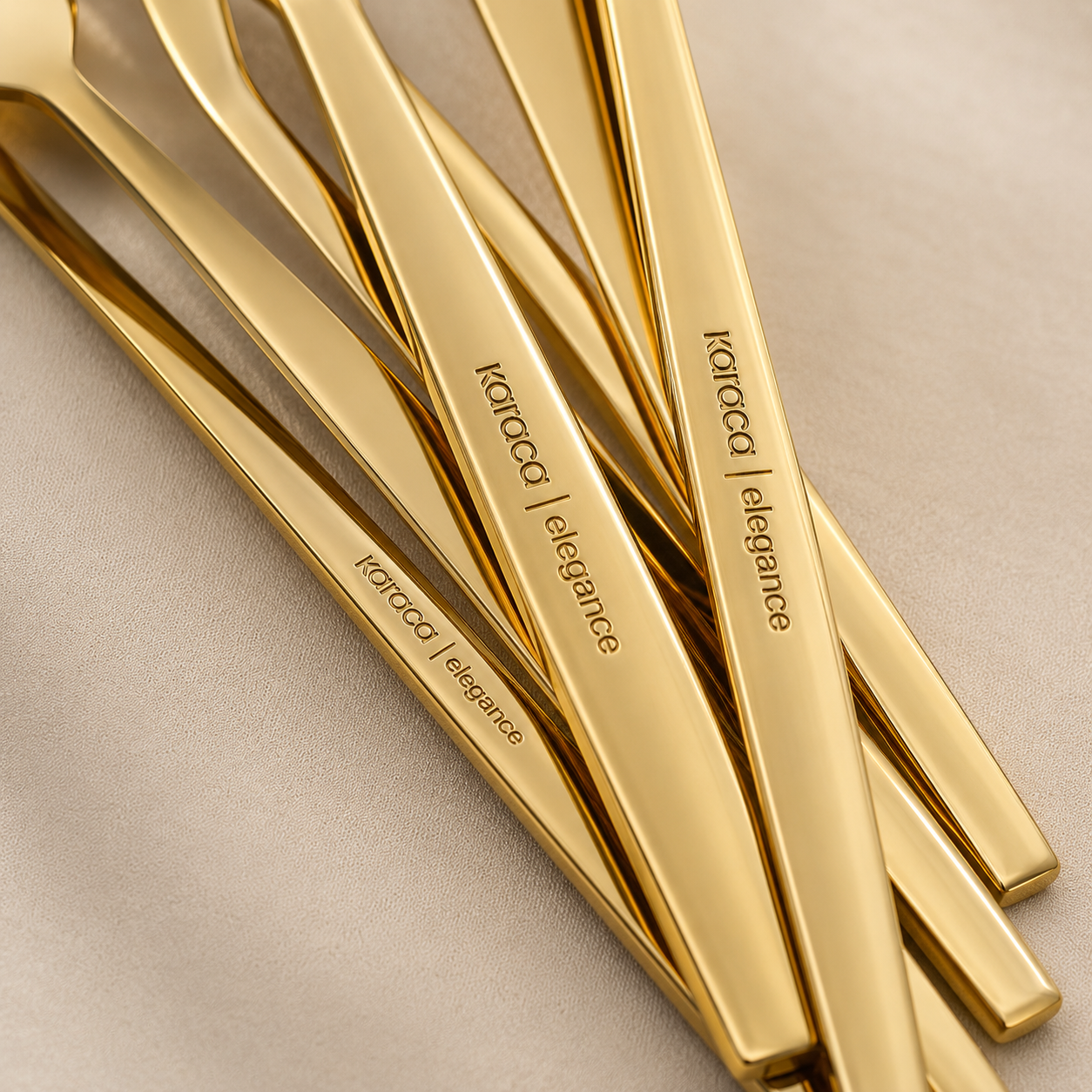Karaca Camille 84-Piece Cutlery Set for 12 People – Gold, 8683650406358 5 Karaca Camille 84-Piece Cutlery Set for 12 People – Gold, 8683650406358 - Image 5
