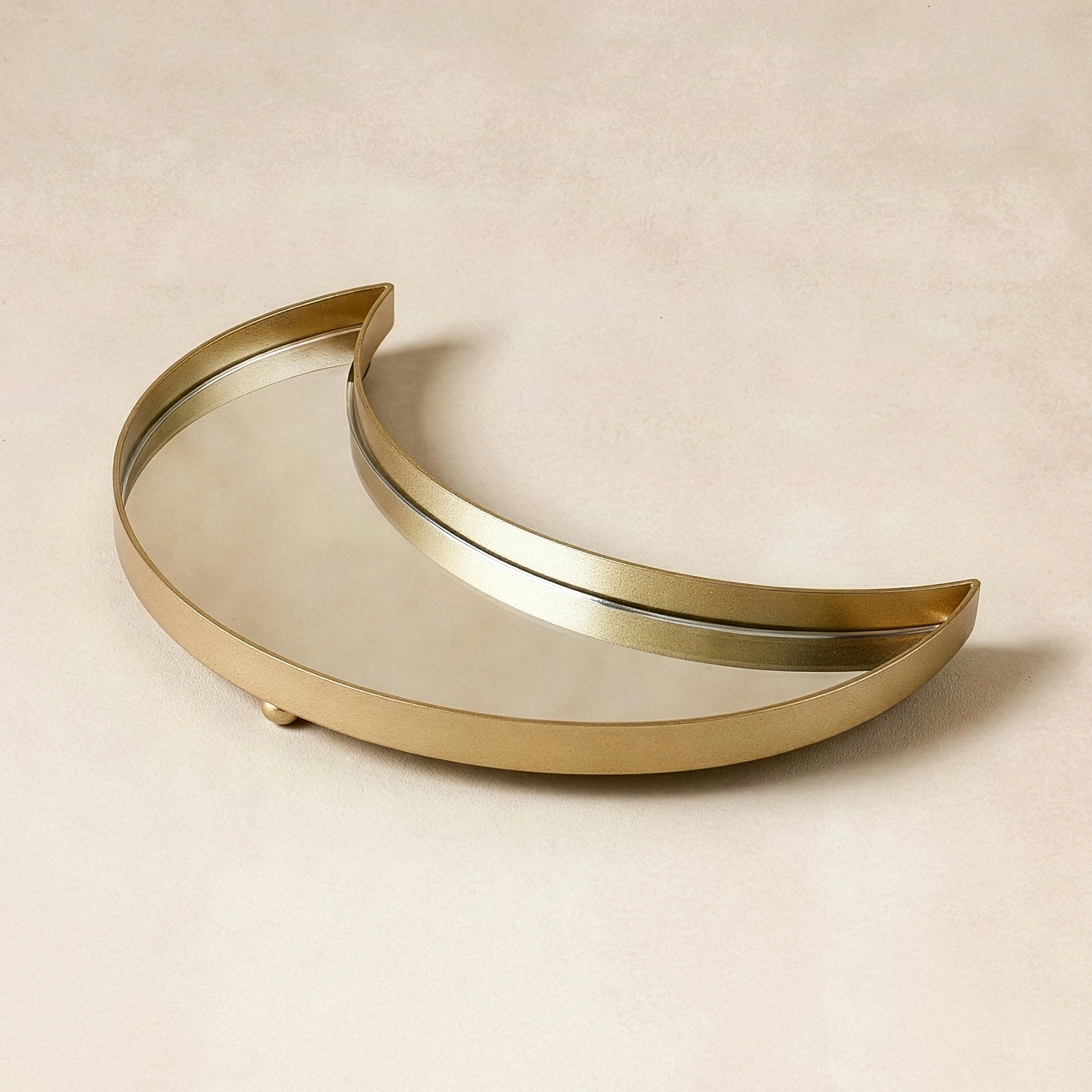 Karaca Home Sema Moon-Shaped Snack Bowl – Gold, 8683650439516 1 Karaca Home Sema Moon-Shaped Snack Bowl – Gold, 8683650439516